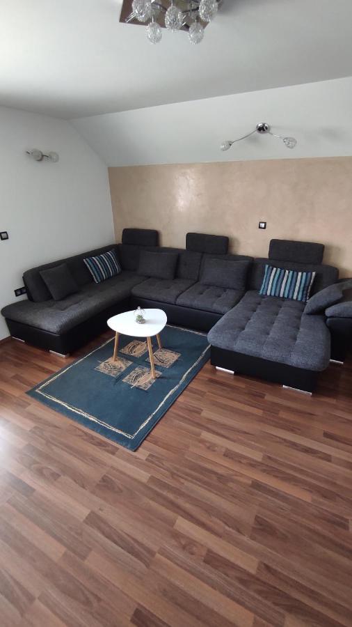 Apartment Landscape - New Modern Apartment Near Bled Згорнье-Горье Экстерьер фото